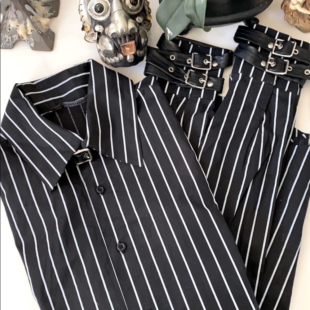 RARE Button-Down Buckle Striped Long Sleeve Shirt